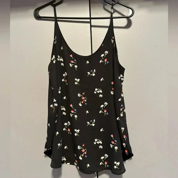 LOFT Tops - ❤️Loft - Floral Tank Top (Size M)